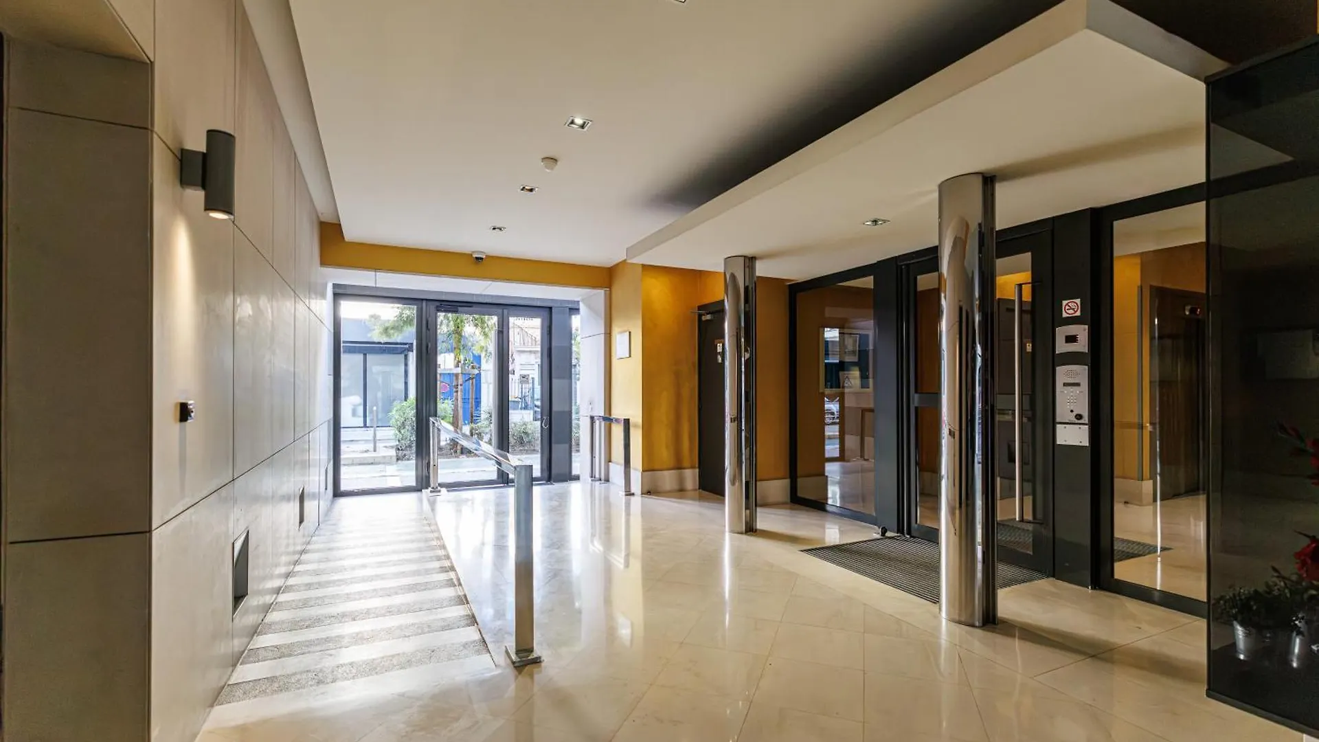 Διαμέρισμα Nice Luxury